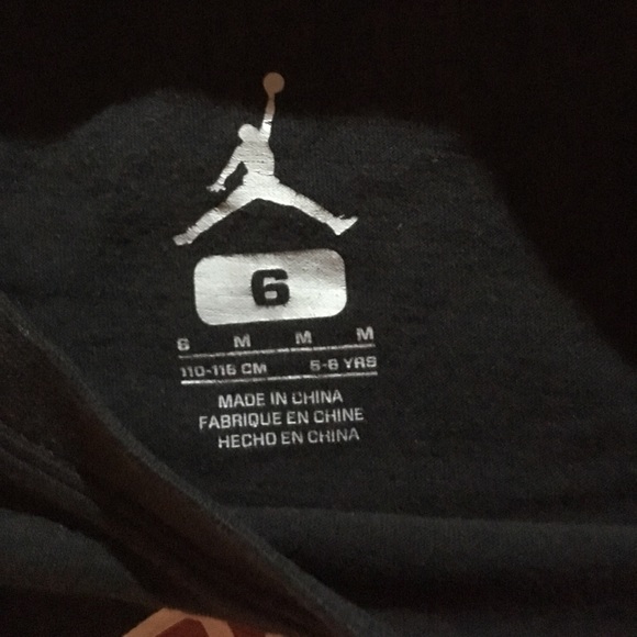 Boys Jordan T-shirt - Picture 2 of 2